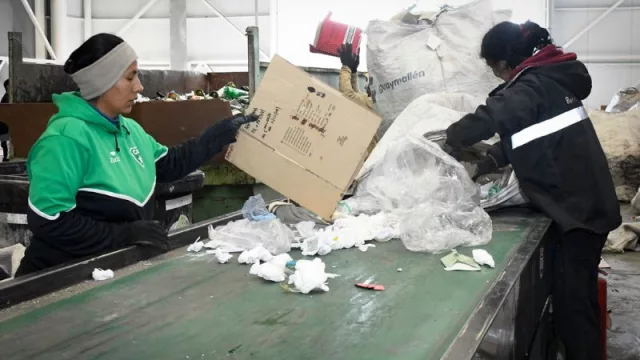 Apuntando a la inclusión con capacitación para los trabajadores del ex basural de Puente de Hierro