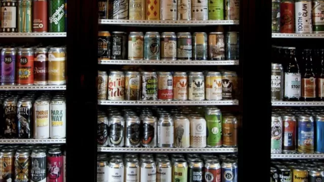 1 de agosto: ¿Tomamos una cervecita en Miami? (tenemos alrededor de 7.000 marcas para elegir)