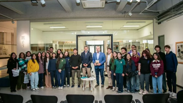 23 estudiantes mendocinos viajarán a Francia para un intercambio educativo