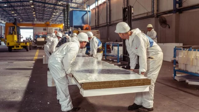 Grupo LTN impulsa la profesionalización de la construcción en seco y capacita a más de 1.500 personas en todo el país