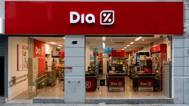 “Feliz en tu Dia”: Dia cumple 28 años y lo celebra con 150 órdenes de compra de hasta $ 1 millón