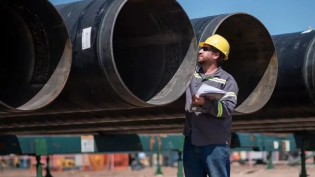 Uruguay propone un gasoducto desde Vaca Muerta hacia Brasil atravesando su territorio