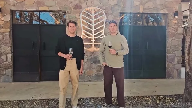 Sebastián Escalante y Luciano Peirone recibieron el premio "Joven Empresario Jujeño del Año" (y representarán a Jujuy con Antropo Wines)