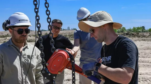 Guaymallén evalúa la calidad del suelo del ex vertedero para la instalación del parque solar