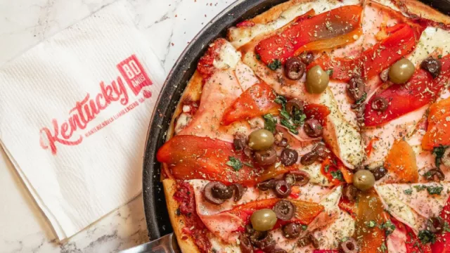 La tradicional pizzería porteña Kentucky, con 80 años de historia, llega a Mendoza