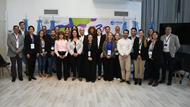 Neuquén impulsa una agenda conjunta con AmCham, IAPG y operadoras para potenciar el desarrollo energético