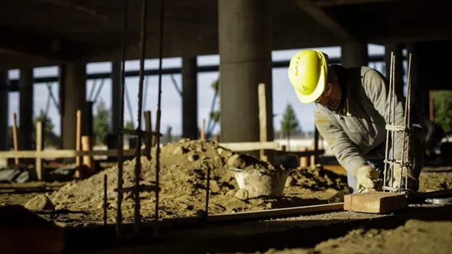 La construcción en Mendoza desacelera: los materiales subieron 1,47% en octubre y moderan la presión de costos