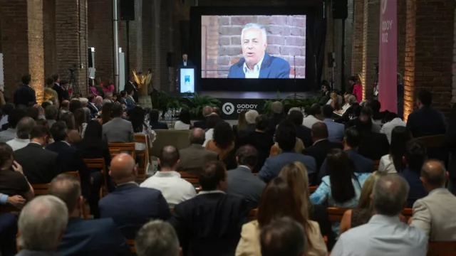 Vendimia 2026: los dos almuerzos del poder, entre reclamos de la vitivinicultura y la interna política nacional