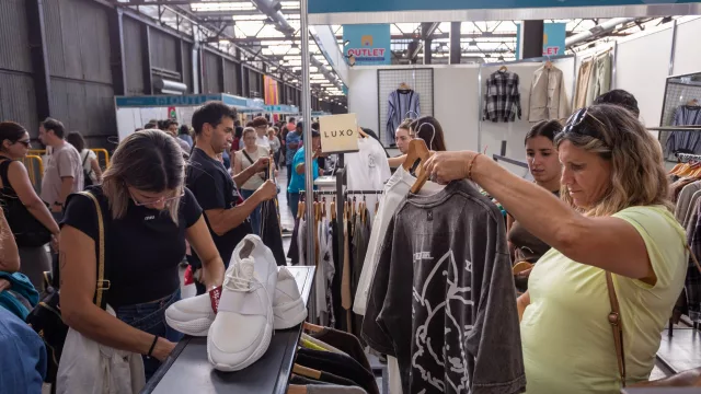 El Outlet de la Ciudad convocó a más de 30 mil personas y generó ventas por $ 325 millones