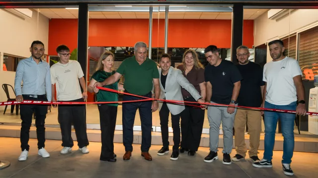 Bulrep celebra 20 años de trayectoria con la inauguración de su nuevo local