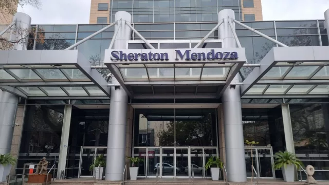 Sheraton Mendoza Hotel recibe la certificación Oro de la Ecoetiqueta Hoteles más Verdes
