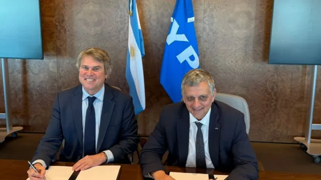 Vaca Muerta suma financiamiento clave: YPF avanza con BID Invest por hasta US$ 500 millones para obras viales en Neuquén