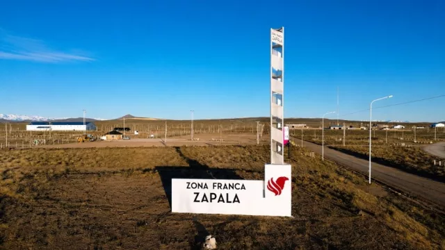 Zona Franca Zapala y Prosur COMEX 5PL se unen para facilitar la llegada de proveedores internacionales a Vaca Muerta