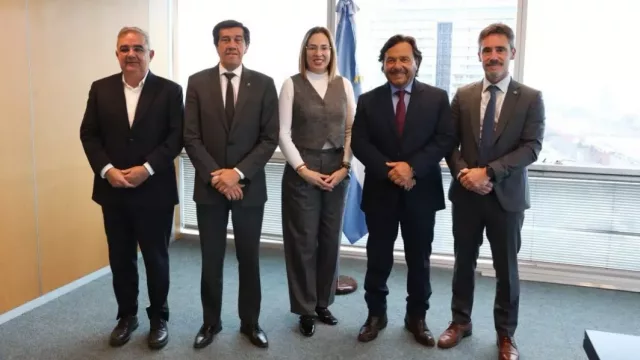Salta, Jujuy y Catamarca buscan convertir la demanda del litio en más negocios para proveedores regionales