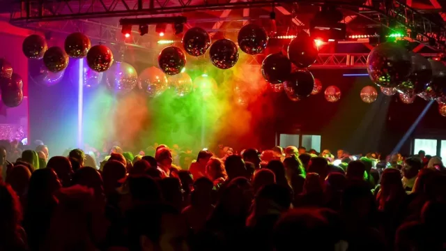 Fiestas Mayores llega a Mendoza con la gran fiesta de la primavera retro