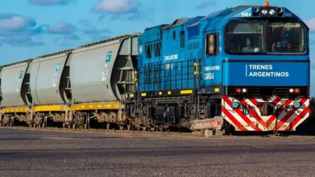El Gobierno licitó por 50 años el Belgrano Cargas y abrió el RIGI a las inversiones ferroviarias