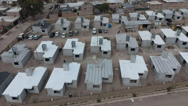 Ciudad contruye 37 viviendas en el predio de la ex fabrica Aliar
