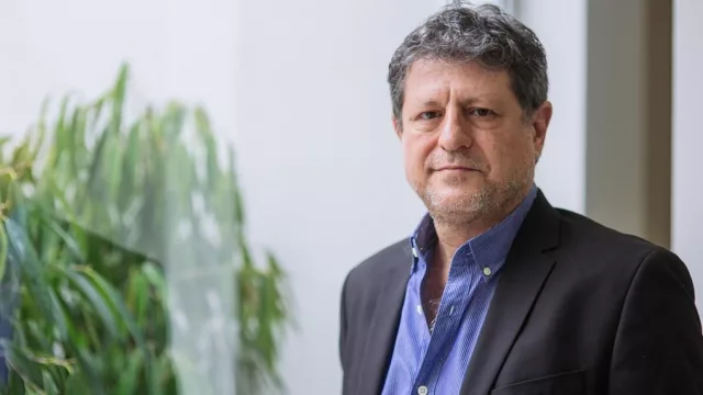 Autores por los Caminos del Vino: Eduardo Levy Yeyati presenta “Subsuelo” en Bodega Dante Robino