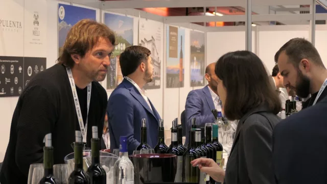 Mendoza convoca a bodegas a la World Bulk Wine Exhibition 2026 y a un Road Show en República Checa