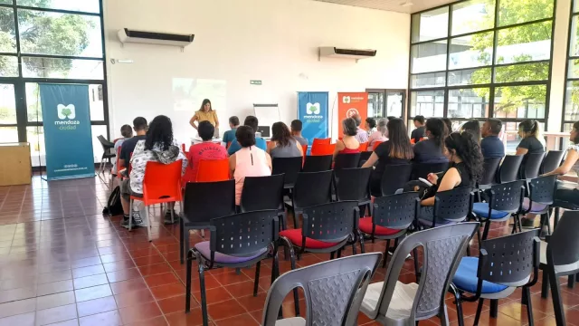 Se viene el tercer encuentro del kit de emprendedores: "Hacer marketing y no morir en el intento"
