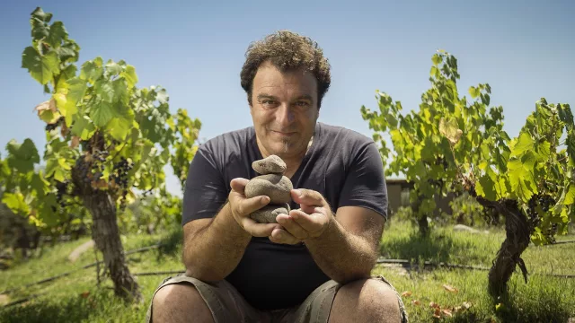 Lo hizo otra vez: Alejandro Vigil alcanza los 100 puntos de Vinous con As Bravas Malbec El Cepillo 2019