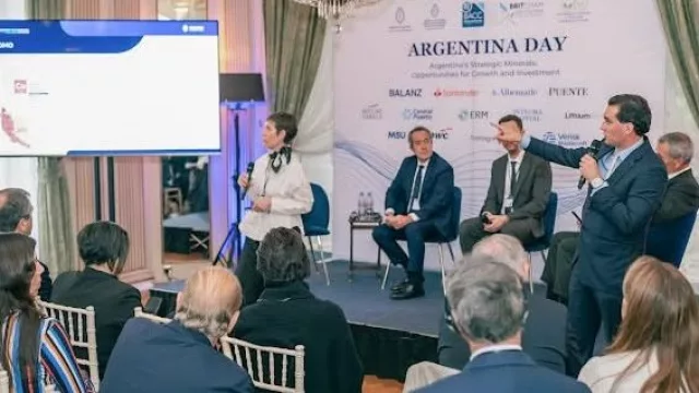 Mendoza en el Argentina Day de Londres: Latorre y Piña participaron del LMEWeek y defendieron la minería mendocina